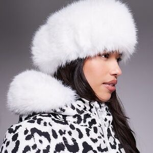 White Faux Fur Headband Ear Warmer Fluffy Plush Winter Cozy Women’s